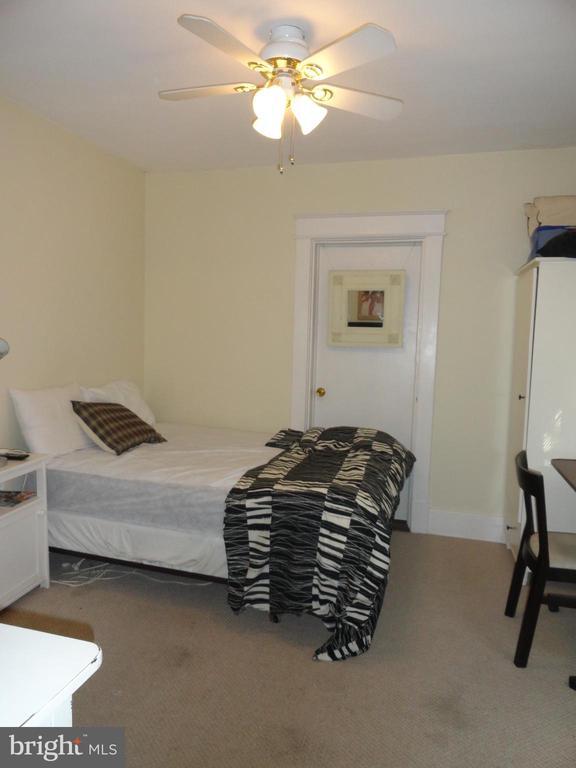 Building Photo - 7051 Eastern Ave NW