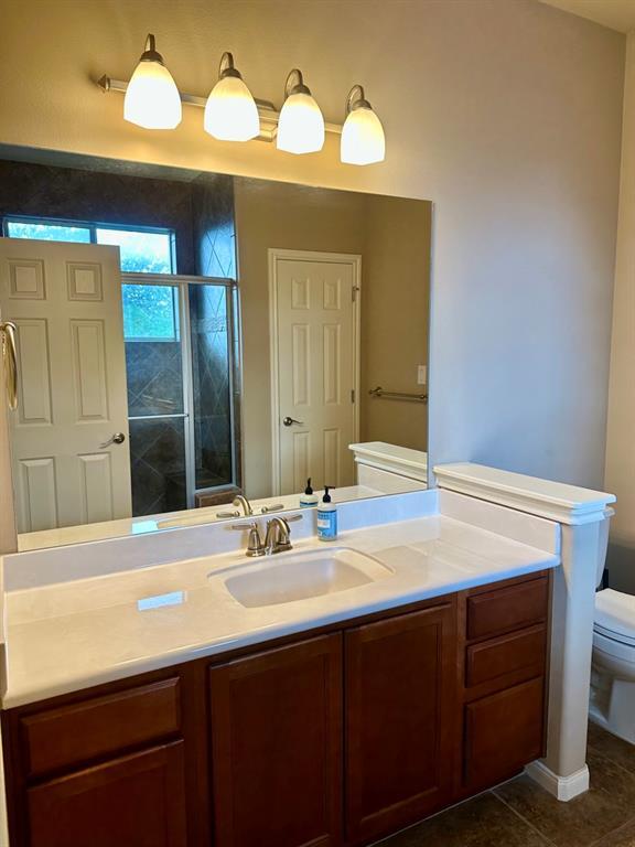 Building Photo - 512 Eberhart Ln