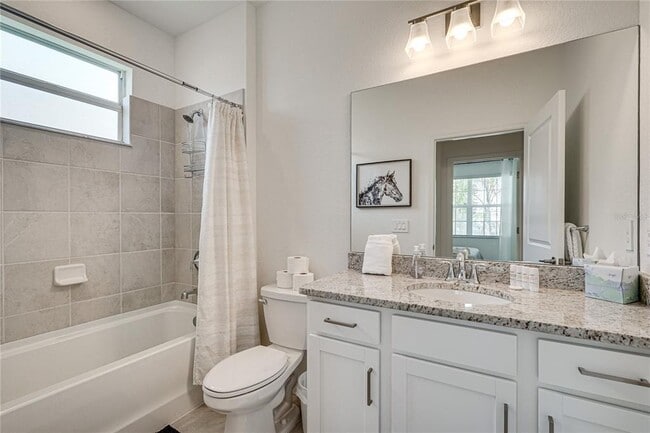 Building Photo - 3250 Weston Manor Dr