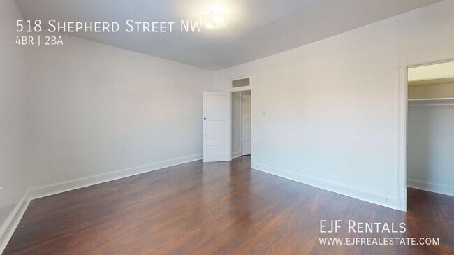 Building Photo - 518 Shepherd St NW