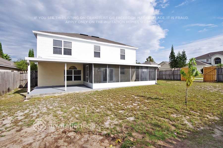 Building Photo - 6702 Lorain St