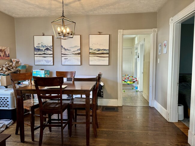 Building Photo - 109 Foster St