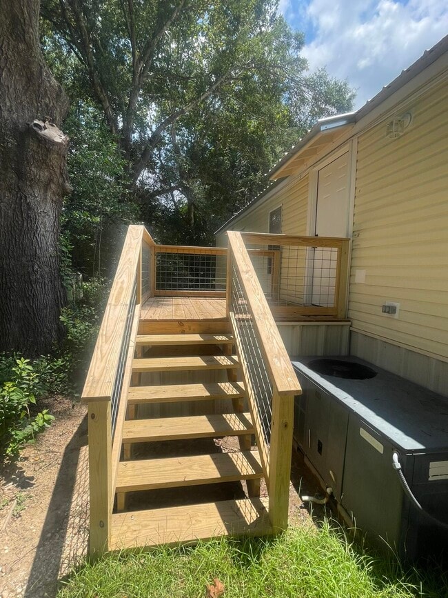 Building Photo - 5307 Shoffner Blvd