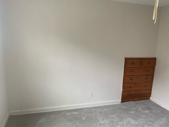 Building Photo - 735 Brandon Rd