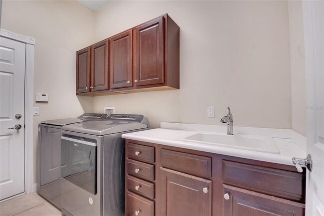 Building Photo - 12274 Pasha Ln