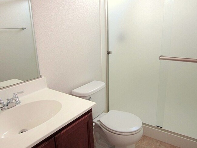 Building Photo - 2554 Pine Brook Dr