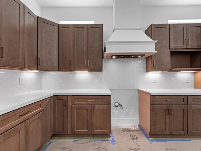 Building Photo - 1130 Miller Rd