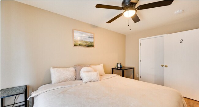 Building Photo - 4203 Deek Dr