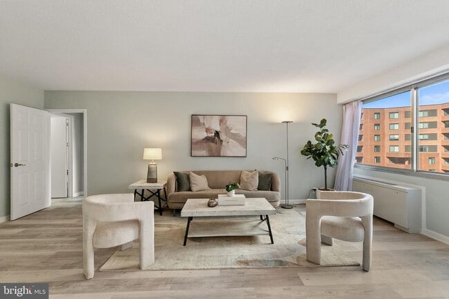 Building Photo - 4515 Willard Ave