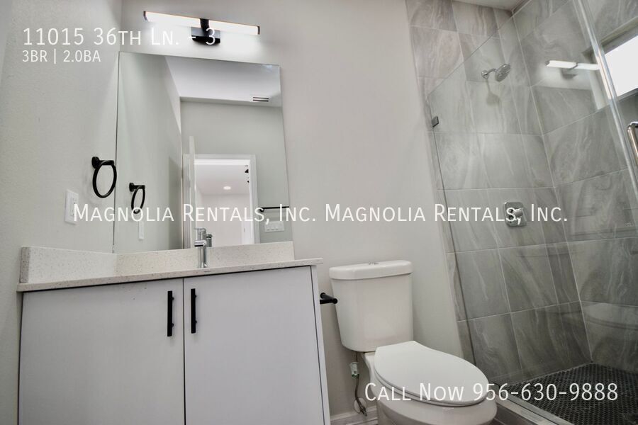 Building Photo - 11015 N 36th Ln