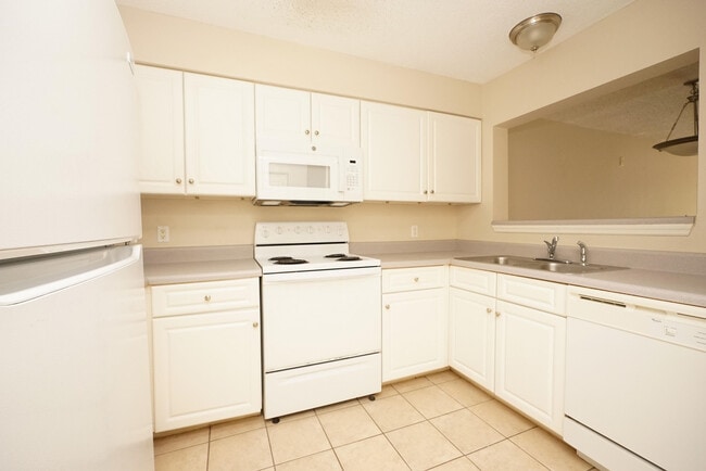 Building Photo - 4274 Calinda Ln