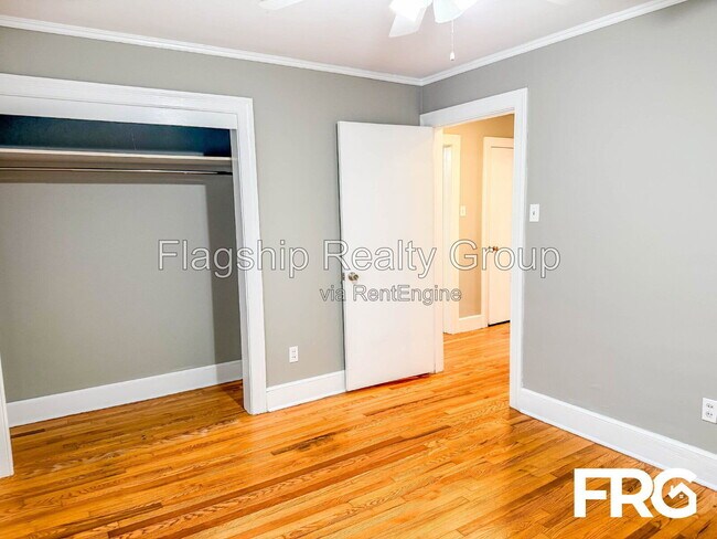 Building Photo - 613 Pittman St