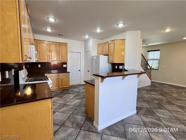 Building Photo - 6255 W Arby Ave