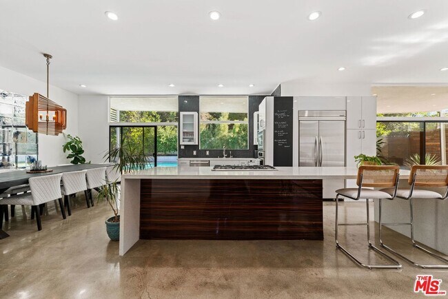 Building Photo - 3744 Cody Rd