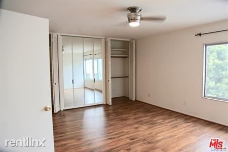 Building Photo - 13243 Fiji Way