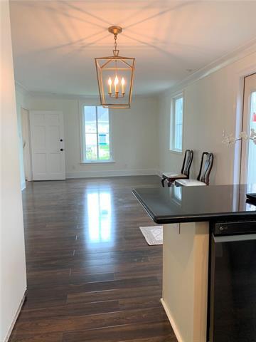 Building Photo - 141 Avalon Way