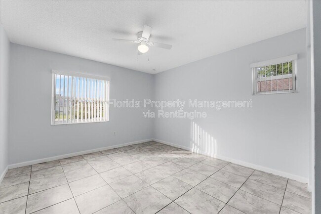 Building Photo - 508 Glade Ct