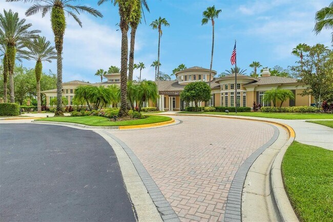 Building Photo - 27015 Juniper Bay Dr