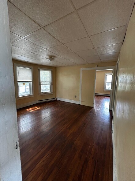Building Photo - 59 Price St
