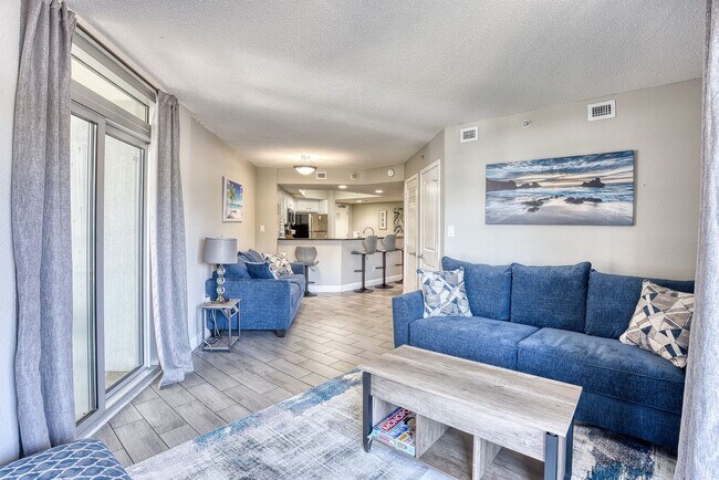 Building Photo - Oceanview Retreat at the Beach