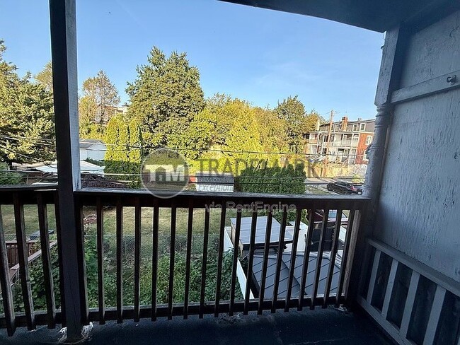 Building Photo - 2215 N 4th St