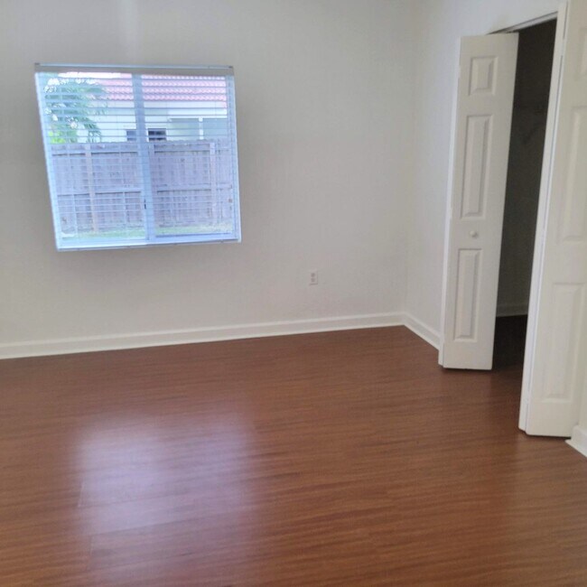 Building Photo - Single-story, 3/2.5 corner lot located near multiple FL Turnpike exits