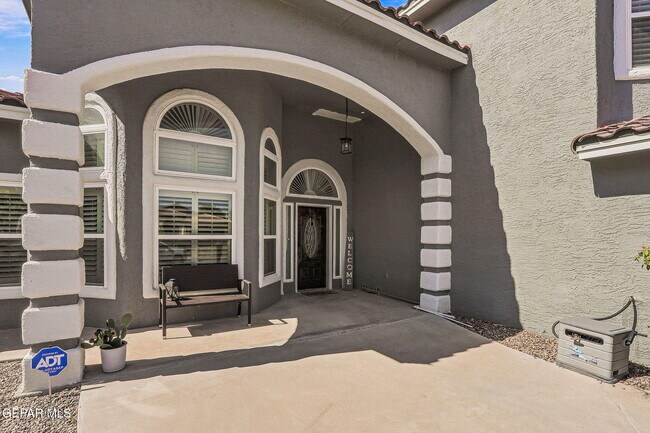 Building Photo - 13566 Emerald Coast Ln