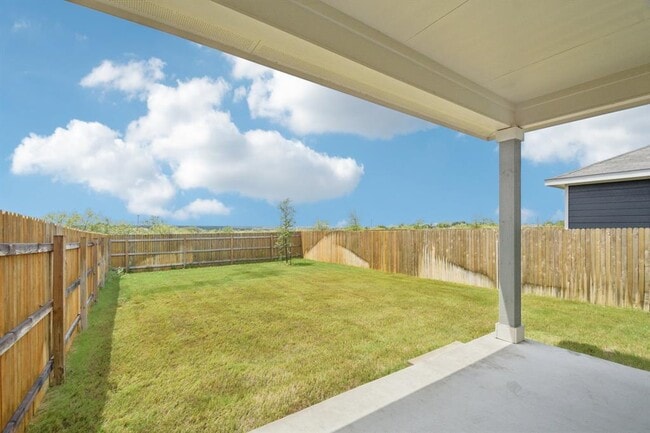Building Photo - 599 Arnold Lp