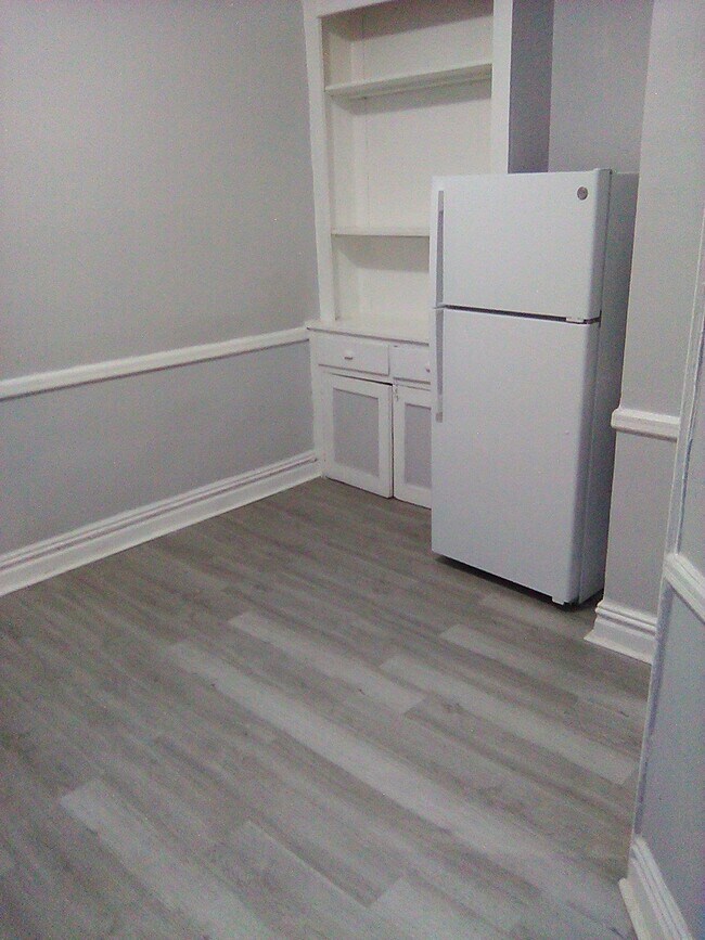 Building Photo - 91 Jordan Ave