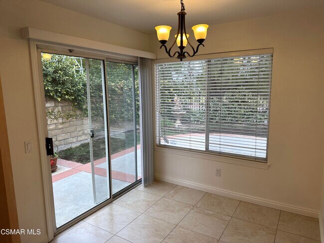 Building Photo - 1628 Glider Ct