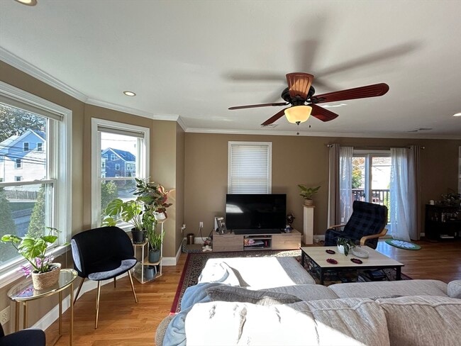 Building Photo - 90 High St