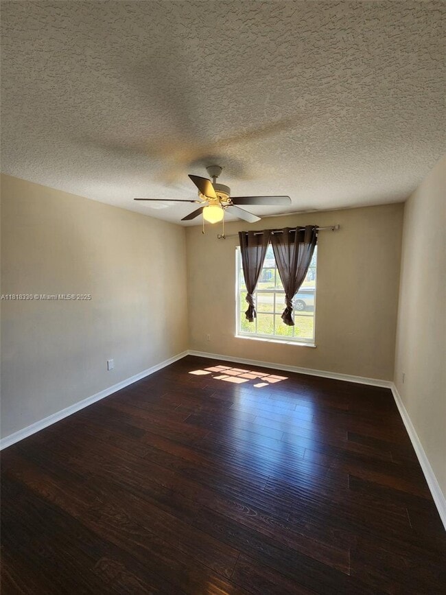Building Photo - 4272 SW Dido Dr