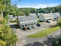 Building Photo - 360 Lee St