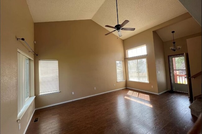 Building Photo - 5027 Copen Dr