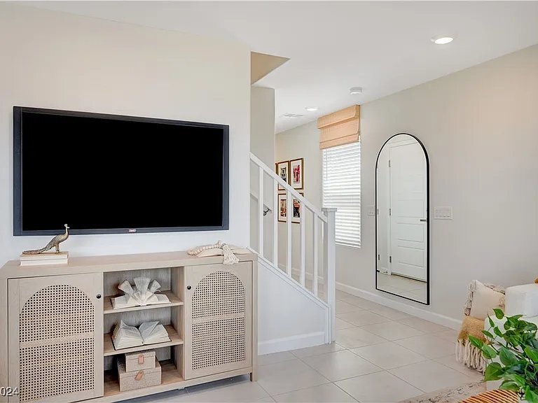 Building Photo - 909 Cadence Vw Wy