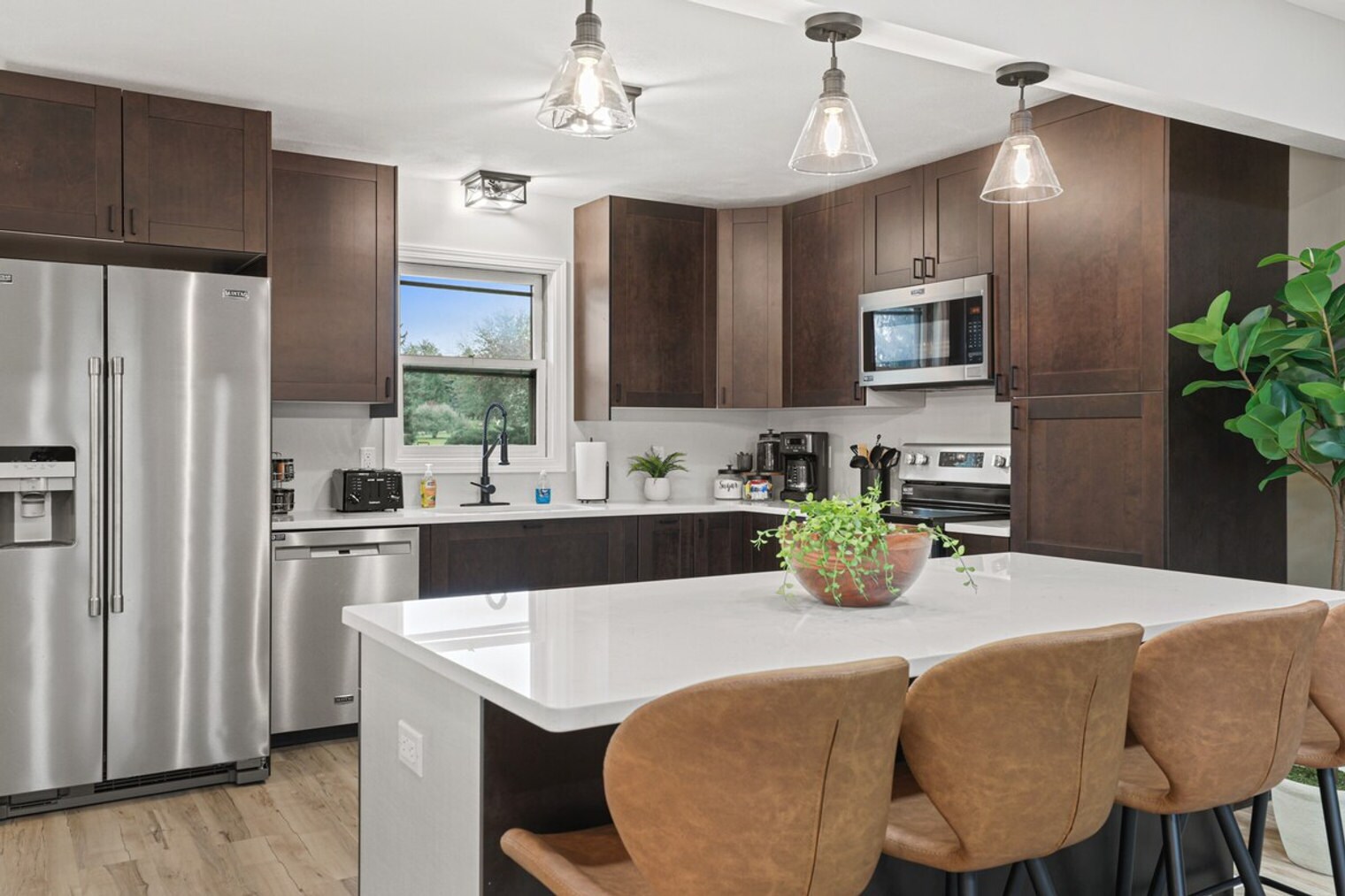 Building Photo - 6090 Rattman Rd