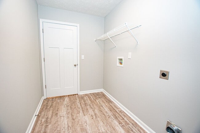 Building Photo - 506 Eagle Pointe Dr