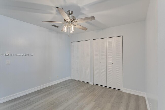 Building Photo - 802 Bannock Terrace