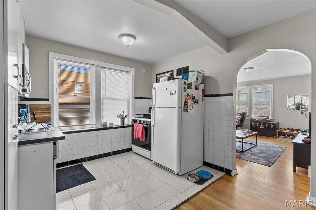 Building Photo - 3317 Lawn Ave