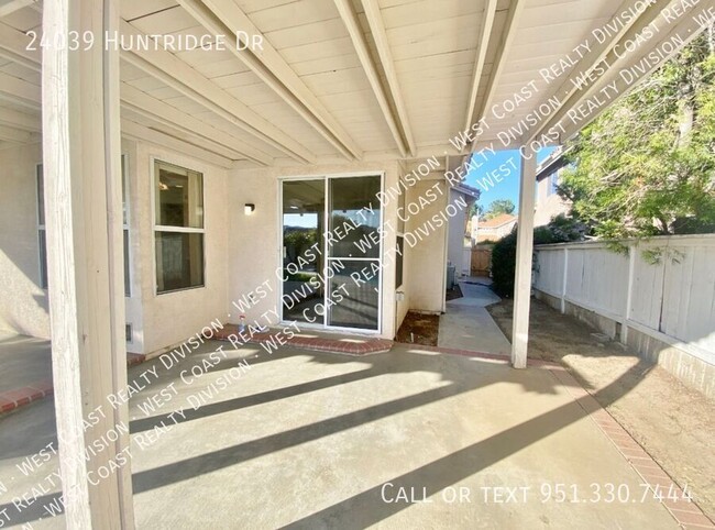 Building Photo - 4 bed 3 bath 2,447sqft