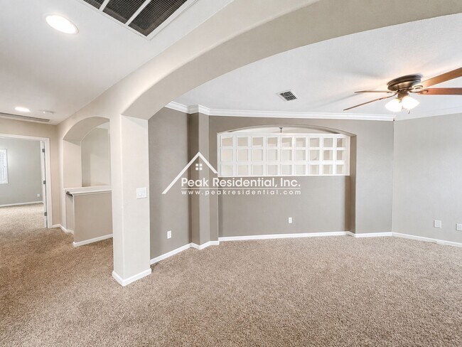 Building Photo - 437 Anacapa Dr