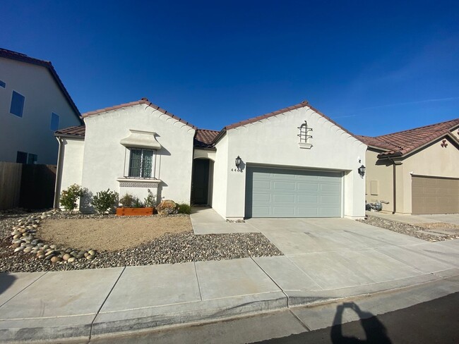 Primary Photo - 4469 Hacienda Dr