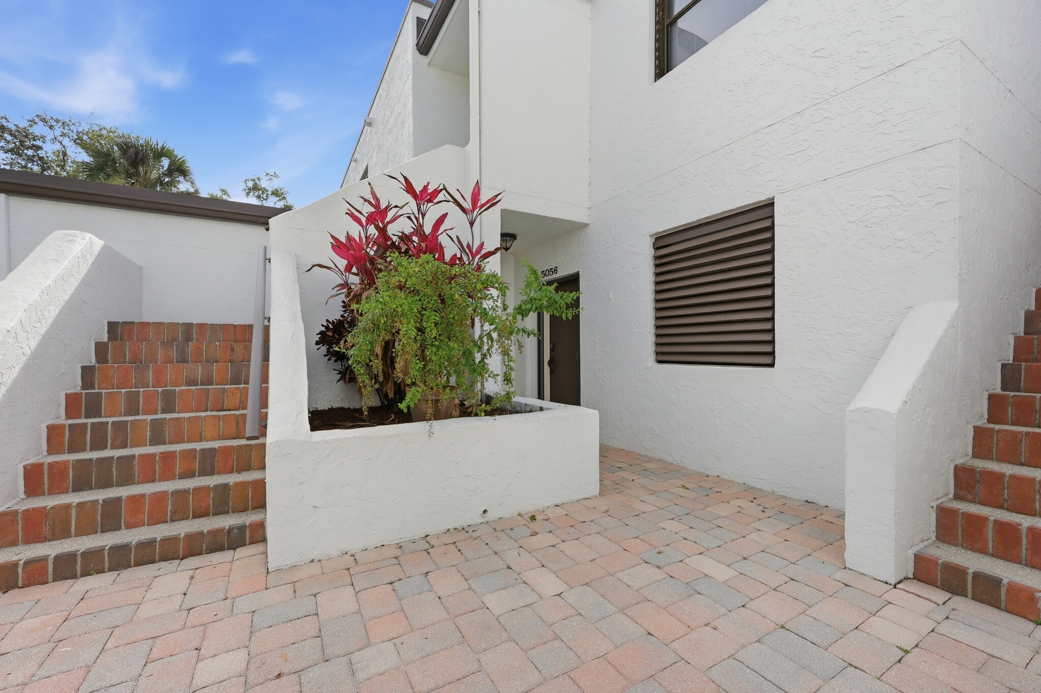 Building Photo - 5058 Marsh Field Rd