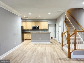 Building Photo - 2396 Brookmoor Ln