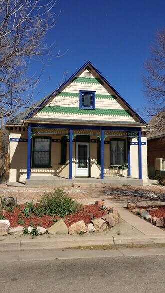 Building Photo - 607 Harrison Ave