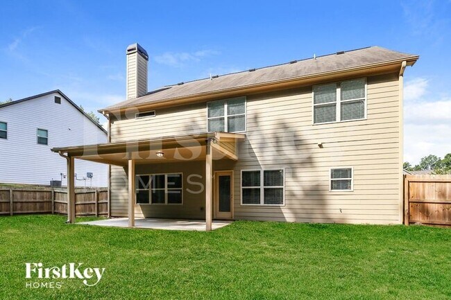 Building Photo - 835 Sassafras Ln