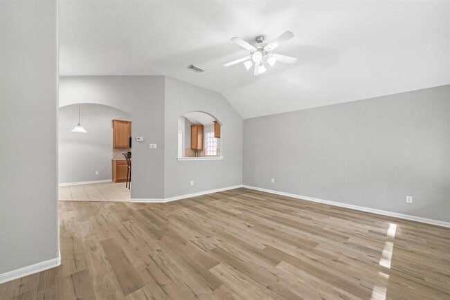Building Photo - 17827 S White Tail Ct