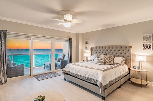 Building Photo - 880 Mandalay Ave