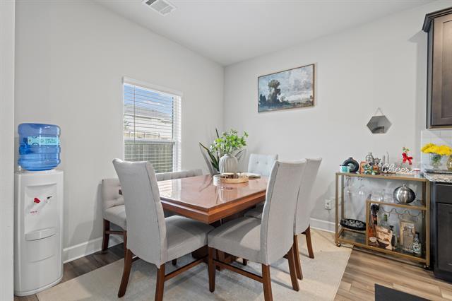 Building Photo - 7645 Thunder River Rd