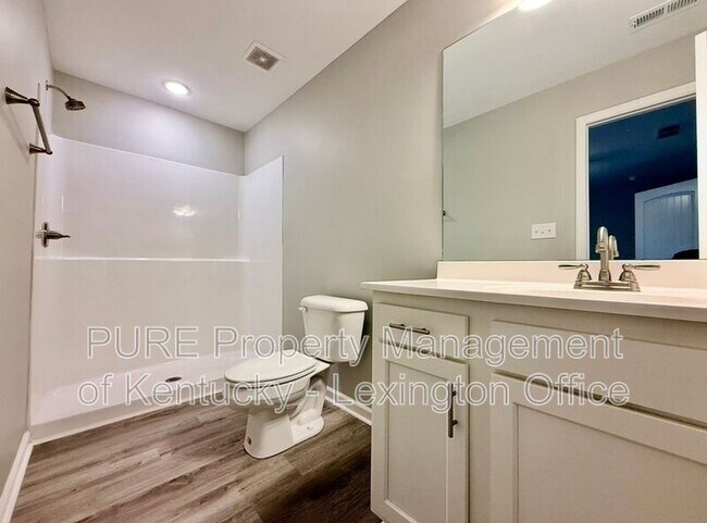 Building Photo - 2012 Dolly Dr